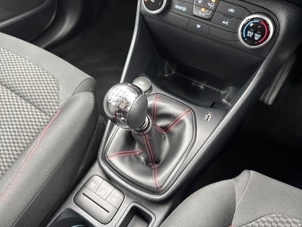 Used Ford Fiesta 2021 for sale - 76261699: Photo 28