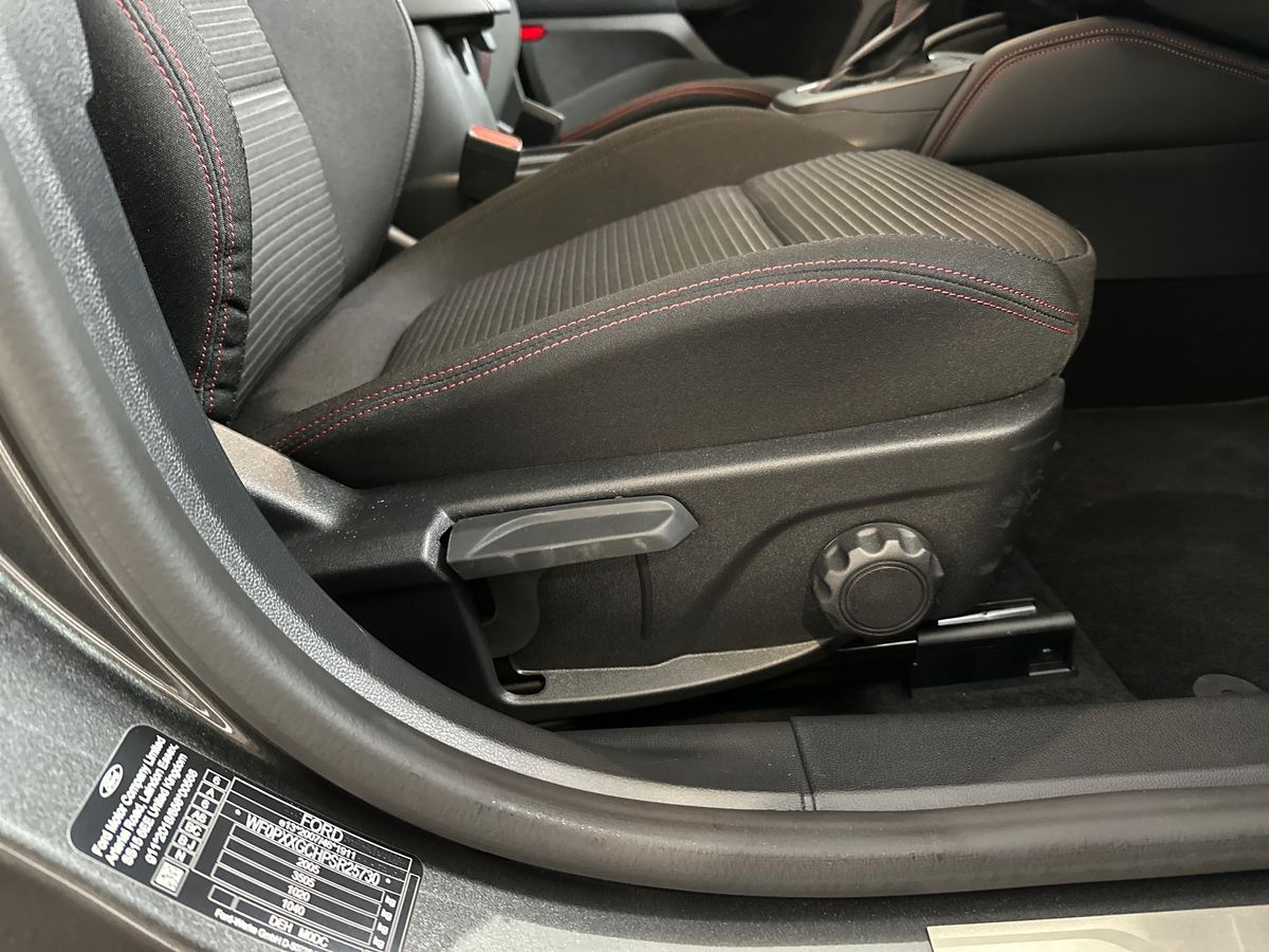 Used Ford Focus 2025 for sale - 77070891: Photo 30