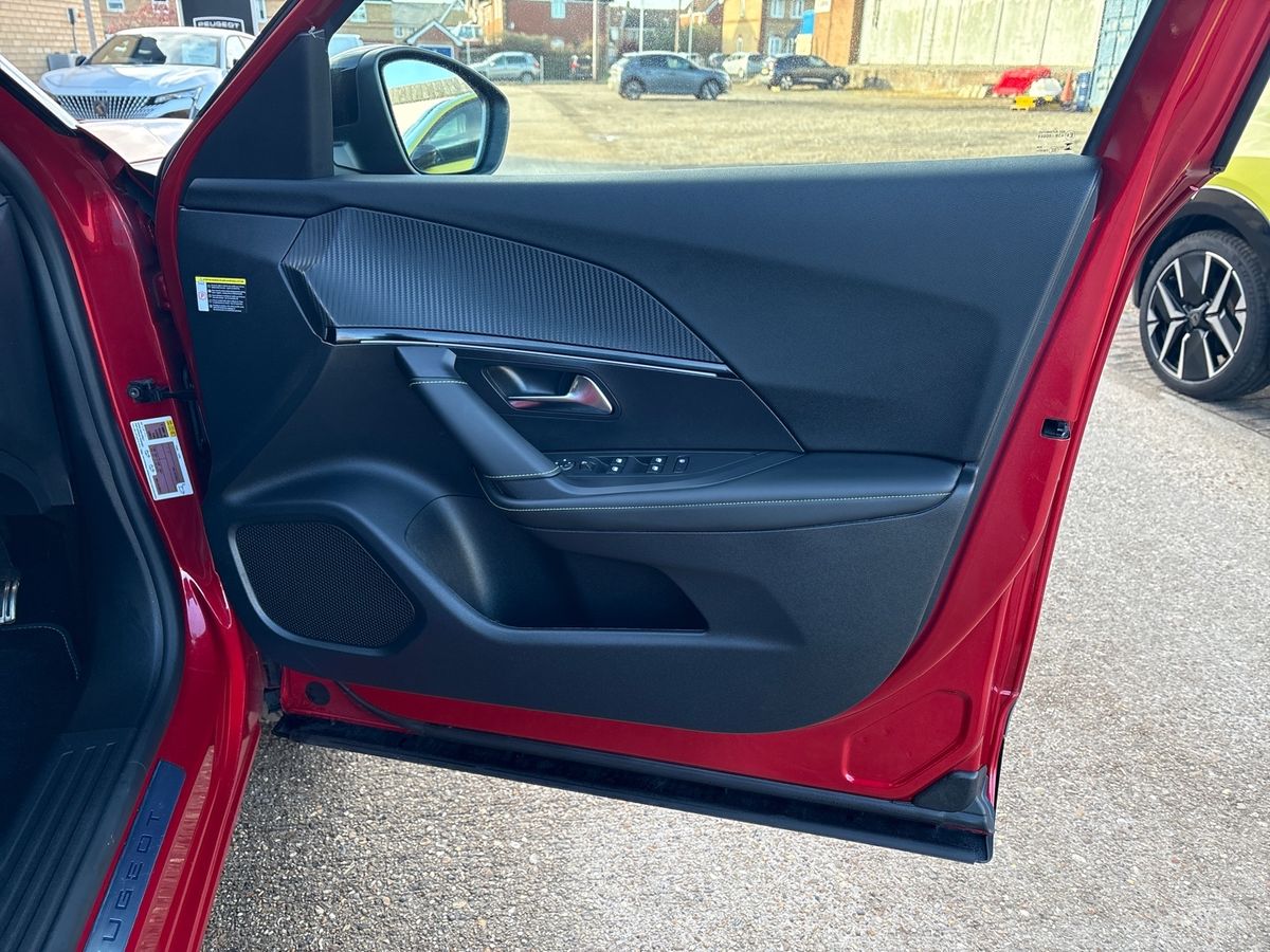 Used Peugeot 2008 2024 for sale - 77339328: Photo 35