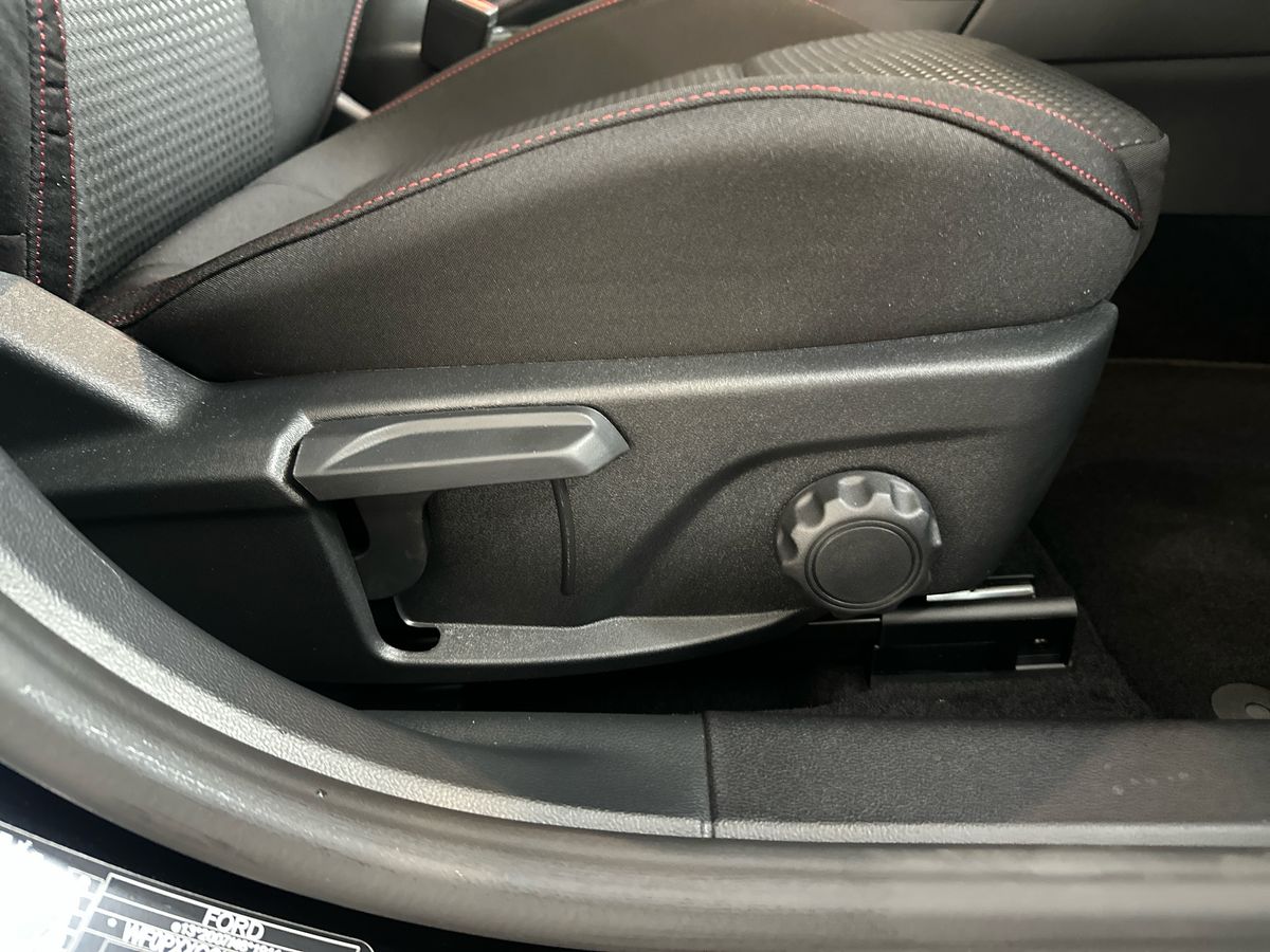 Used Ford Focus 2025 for sale - 77070872: Photo 30