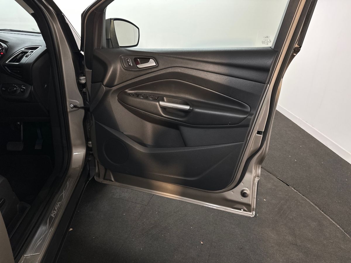 Used Ford Kuga 2019 for sale - 77942089: Photo 35