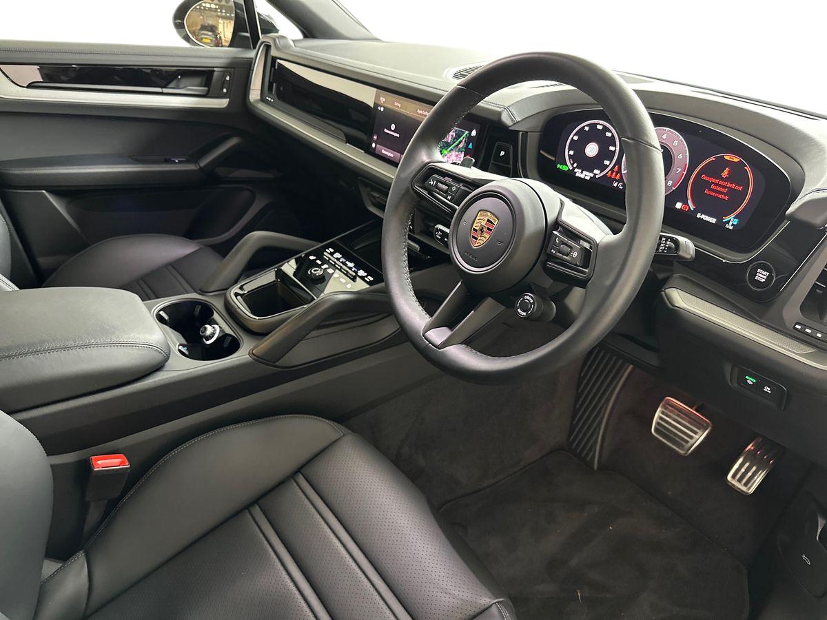 Used Porsche Cayenne 2025 for sale - 77380850: Photo 10