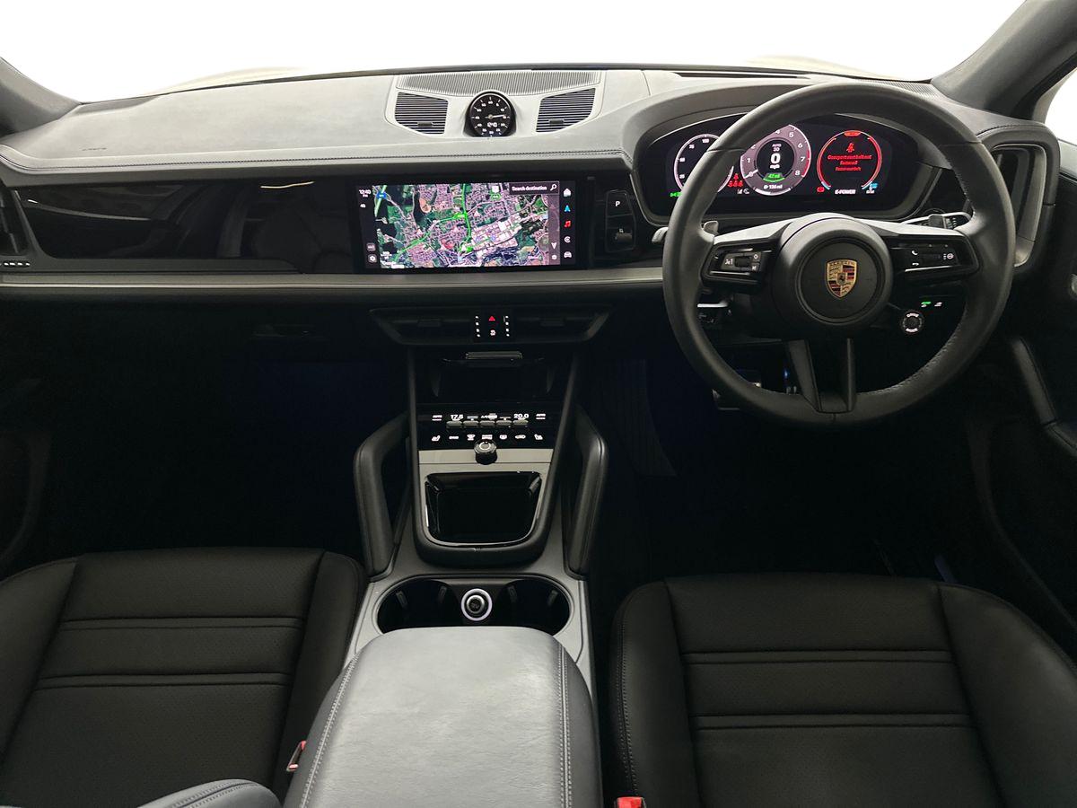 Used Porsche Cayenne 2025 for sale - 77380850: Photo 15