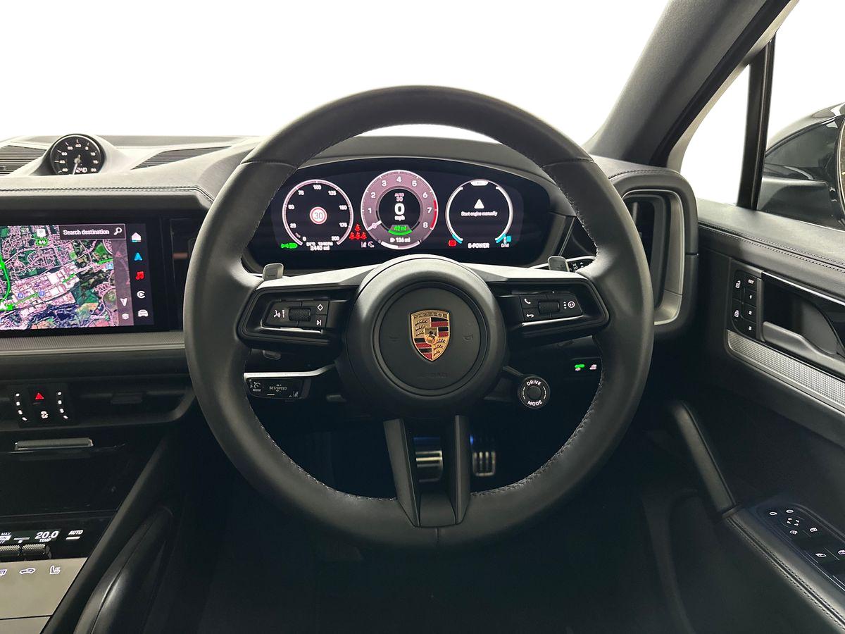 Used Porsche Cayenne 2025 for sale - 77380850: Photo 17