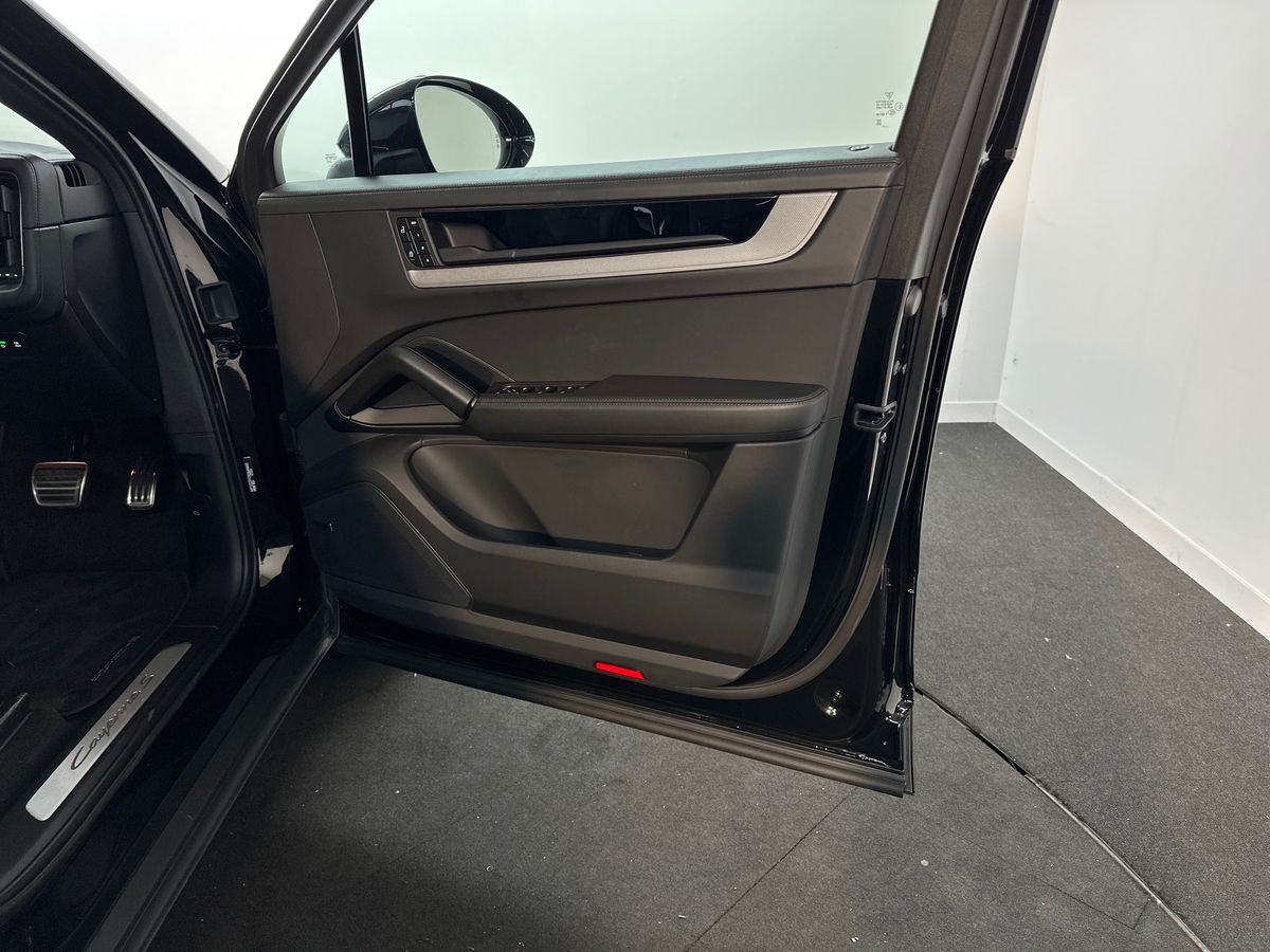 Used Porsche Cayenne 2025 for sale - 77380850: Photo 35
