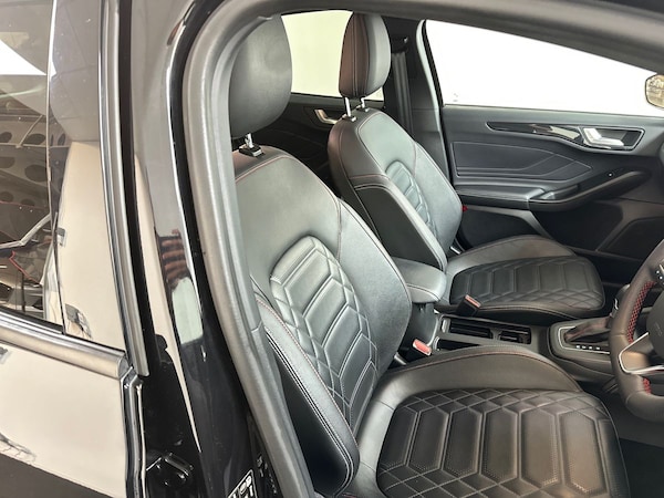 Used Ford Focus 2022 for sale - 76196020: Photo 12