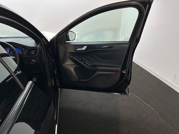 Used Ford Focus 2022 for sale - 76196020: Photo 35