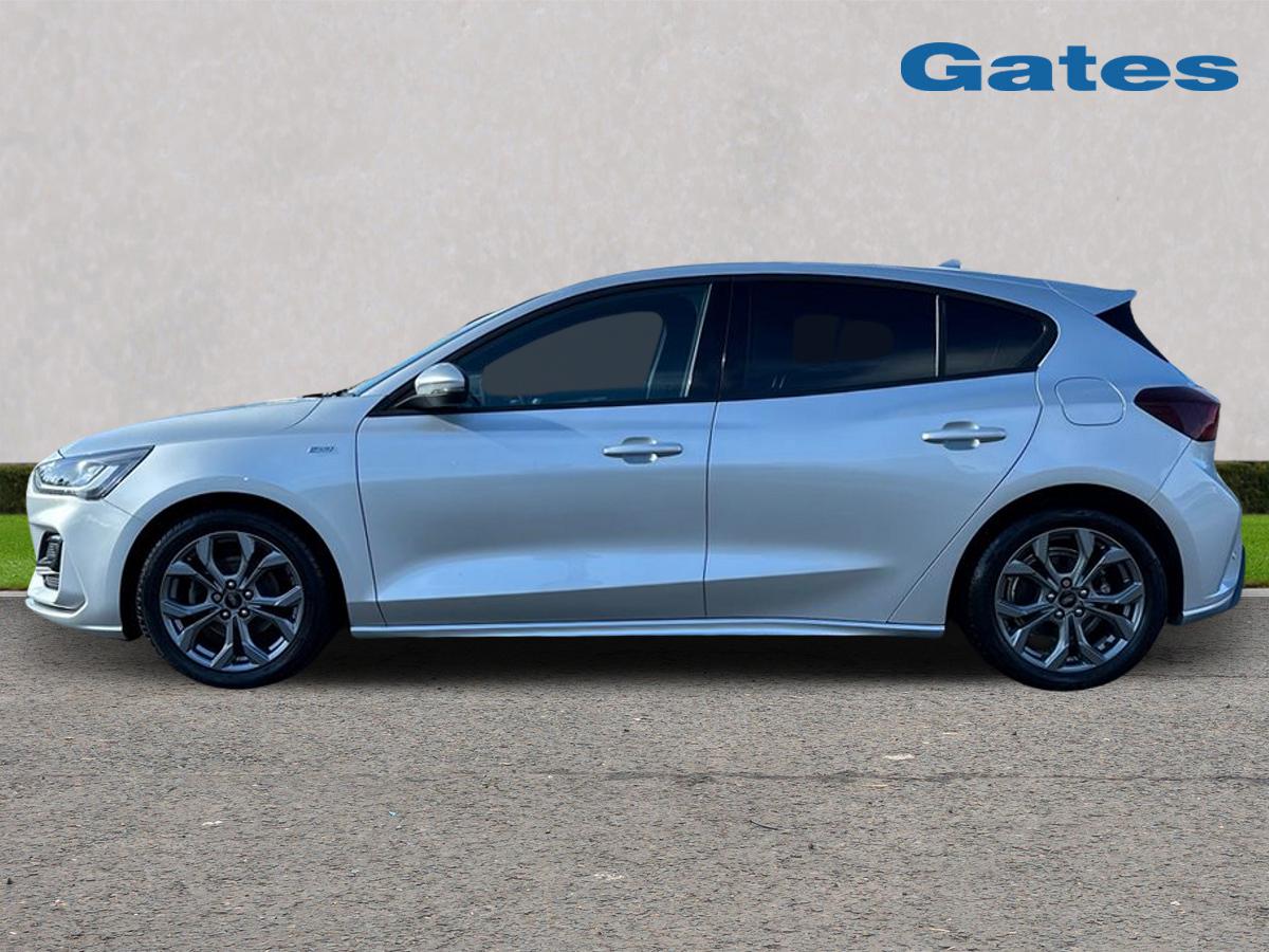 Used Ford Focus 2023 for sale - 76709442: Photo 4