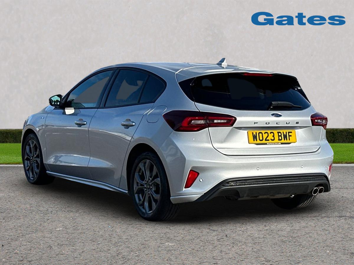 Used Ford Focus 2023 for sale - 76709442: Photo 5