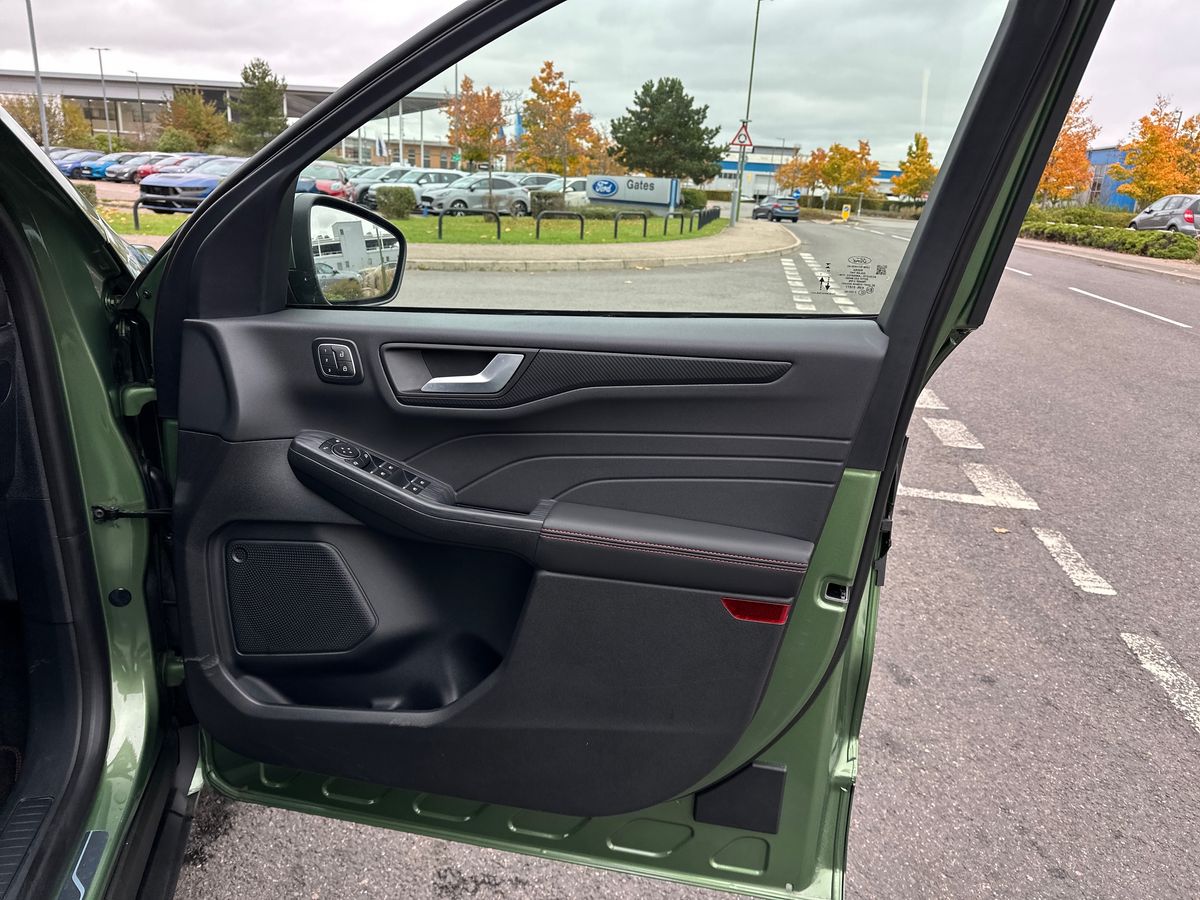 Used Ford Kuga 2025 for sale - 77261536: Photo 35