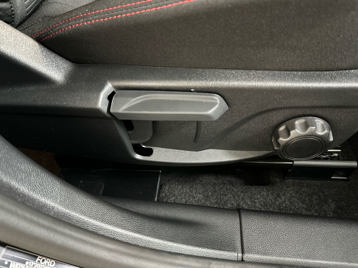 Used Ford Focus 2025 for sale - 77070877: Photo 30