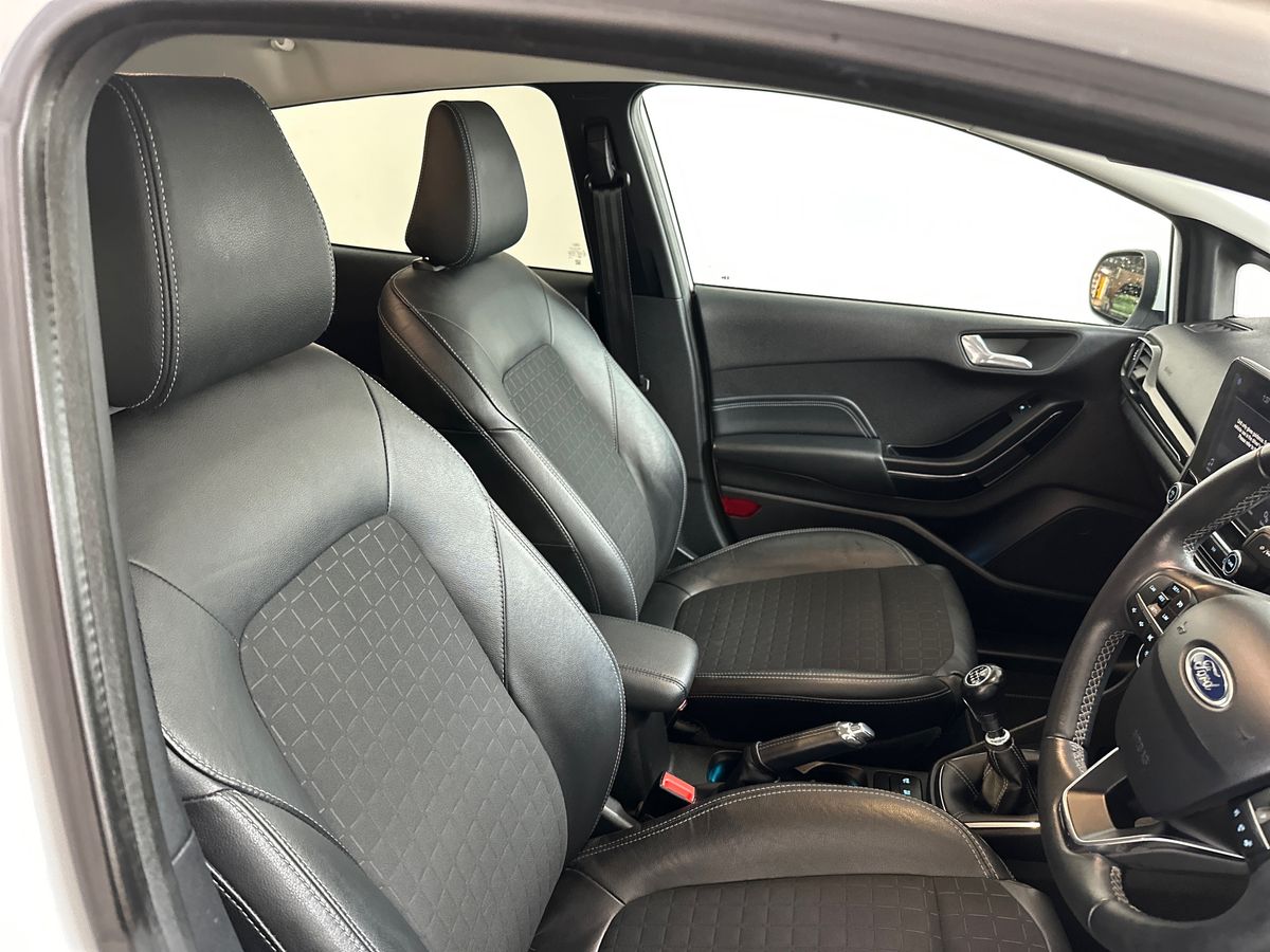 Used Ford Fiesta 2018 for sale - 77810110: Photo 12