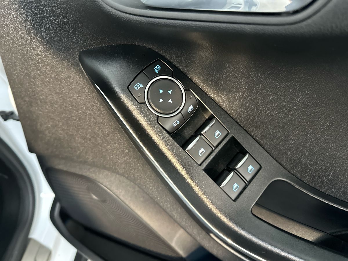 Used Ford Fiesta 2018 for sale - 77810110: Photo 25