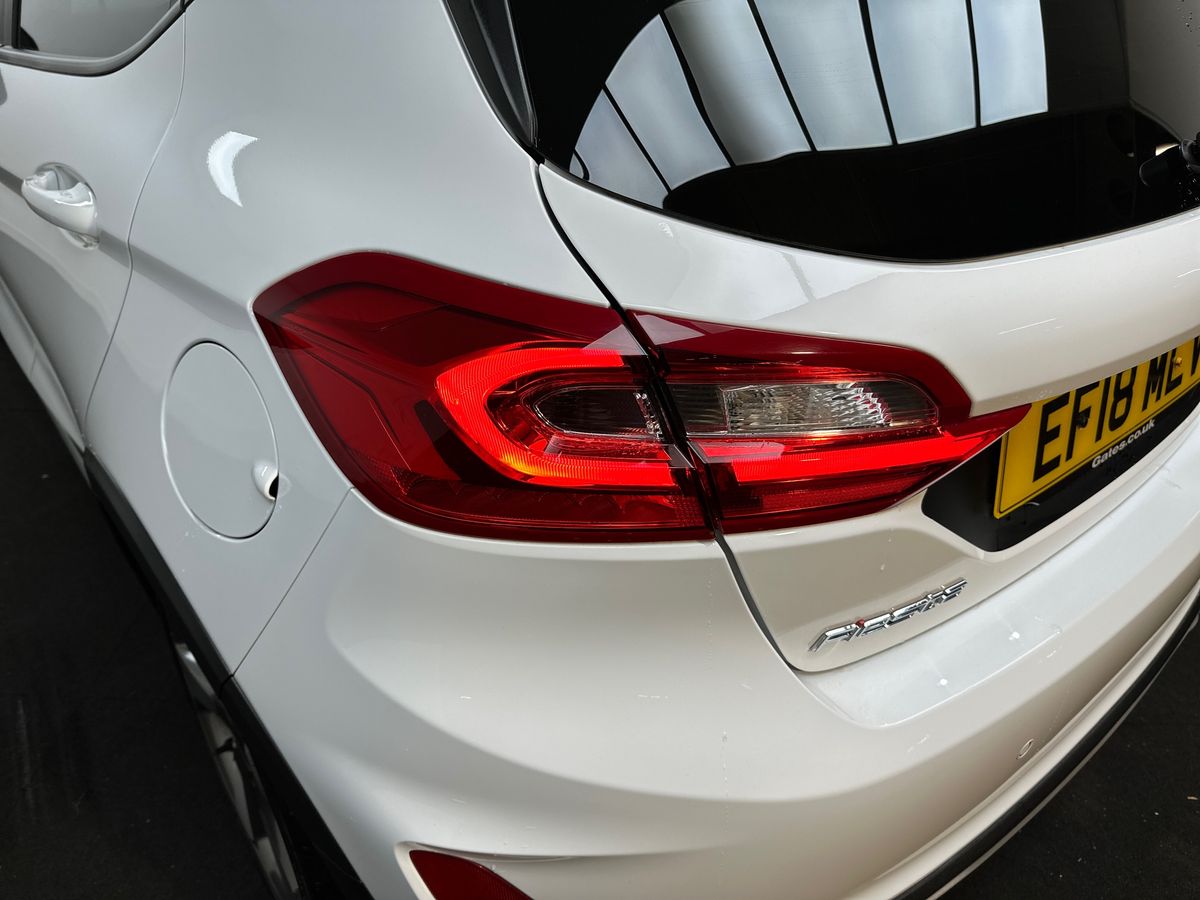 Used Ford Fiesta 2018 for sale - 77810110: Photo 33