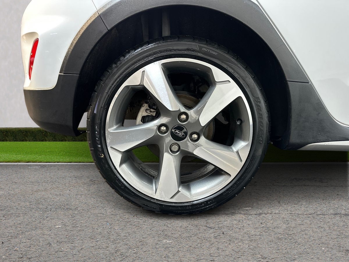 Used Ford Fiesta 2018 for sale - 77810110: Photo 9