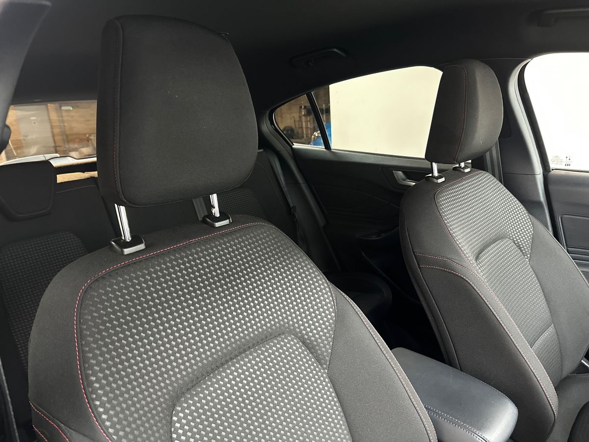 Used Ford Focus 2023 for sale - 77111666: Photo 12