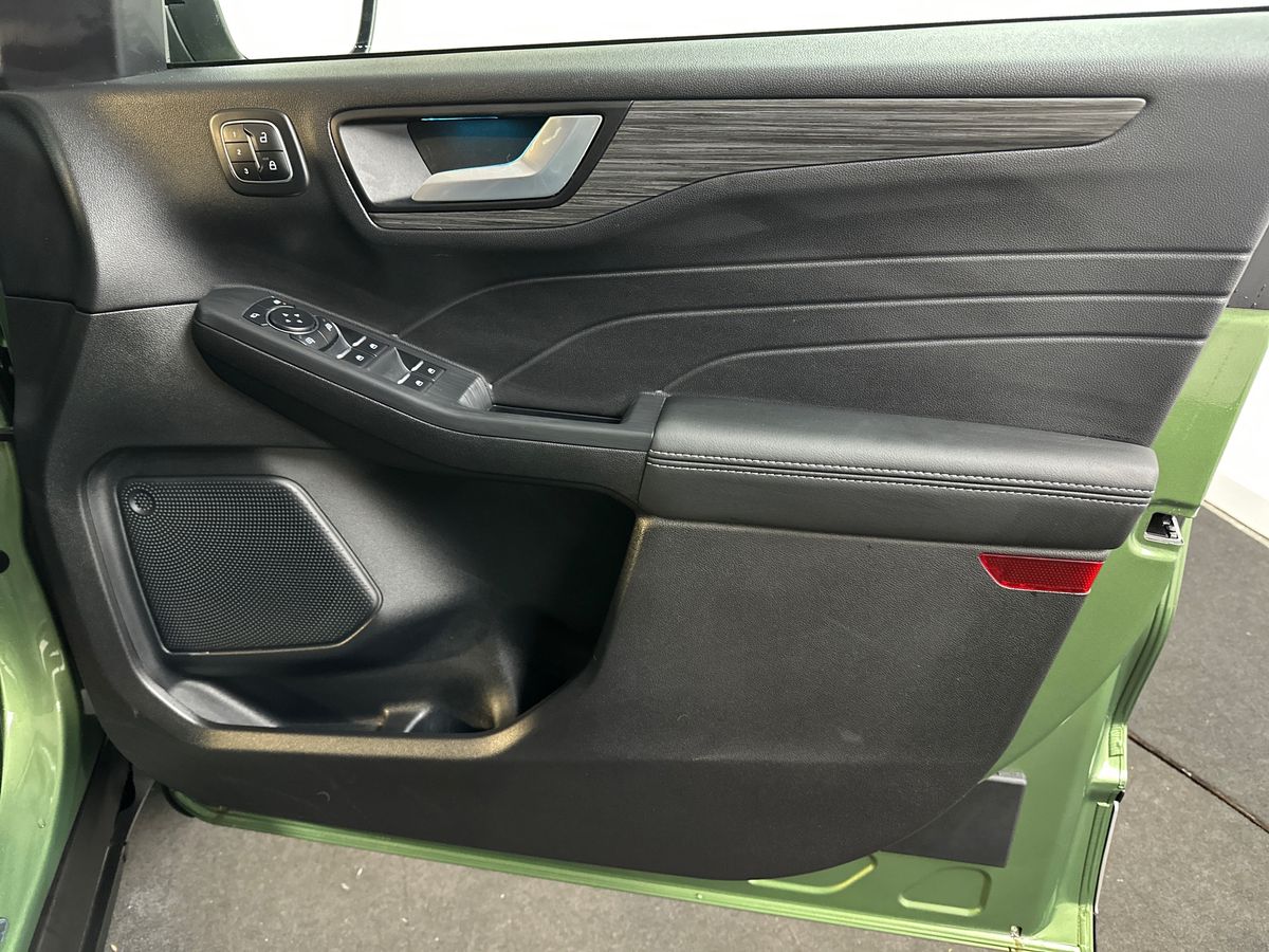 Used Ford Kuga 2024 for sale - 77988358: Photo 35