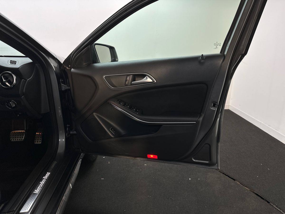 Used Mercedes-Benz GLA 2020 for sale - 77326297: Photo 35