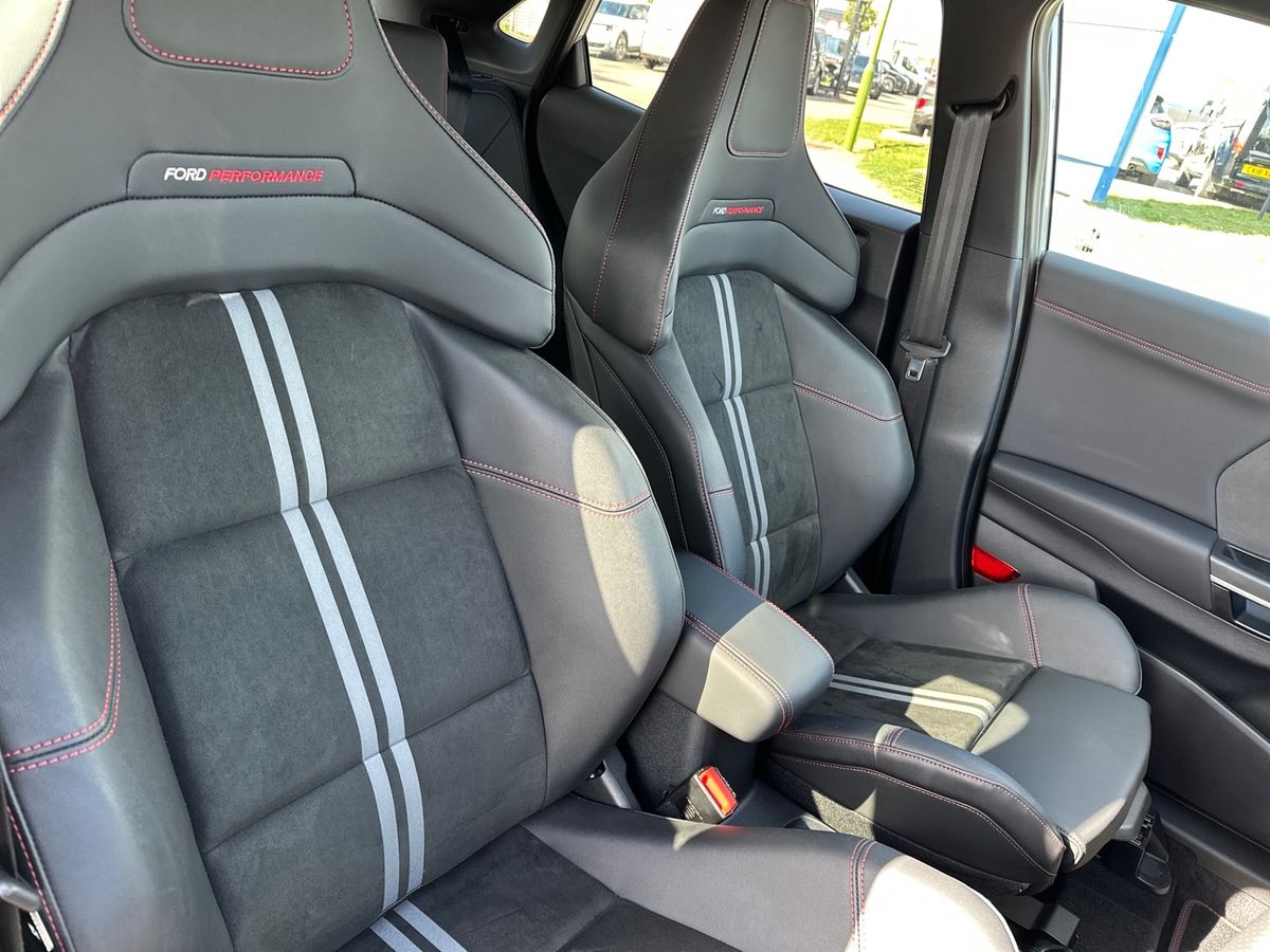 Used Ford Puma 2025 for sale - 76717259: Photo 12