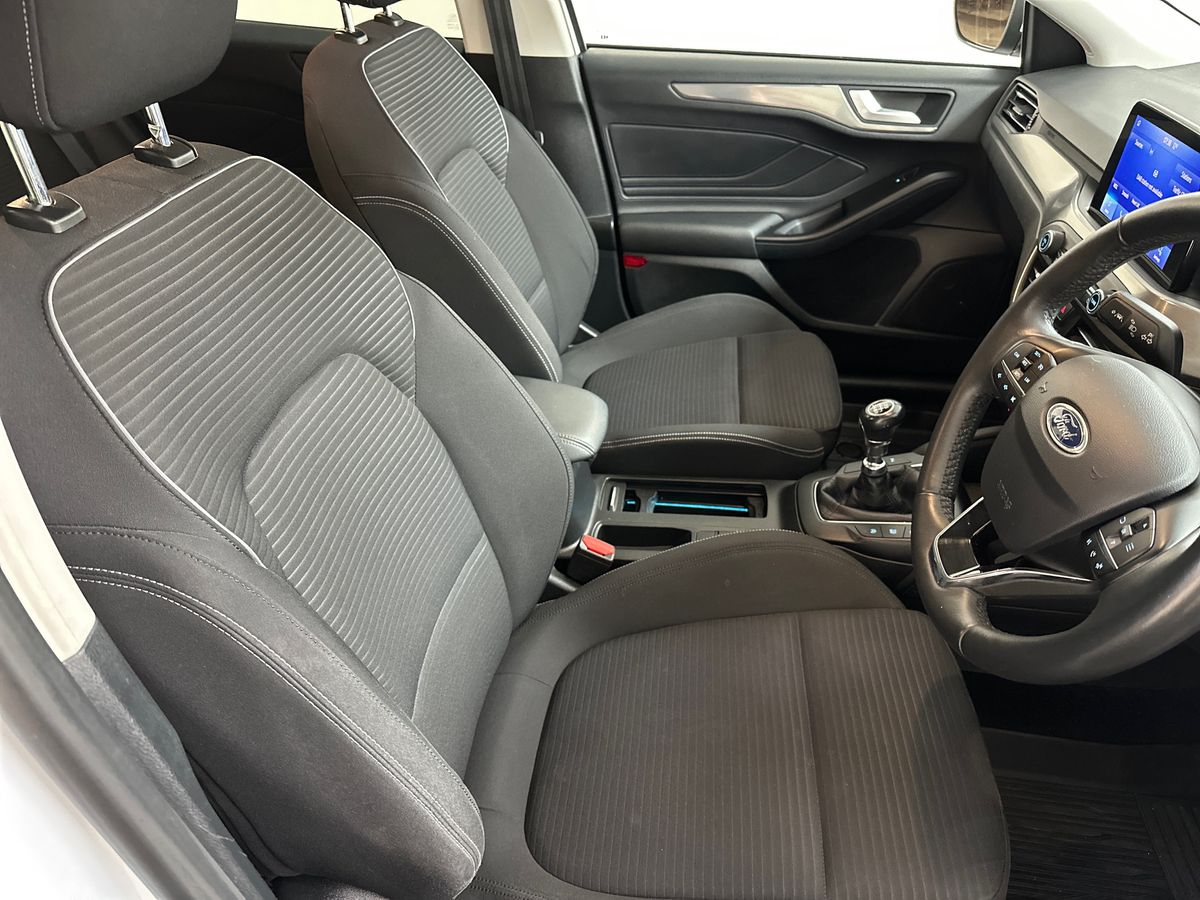Used Ford Focus 2019 for sale - 76297399: Photo 12