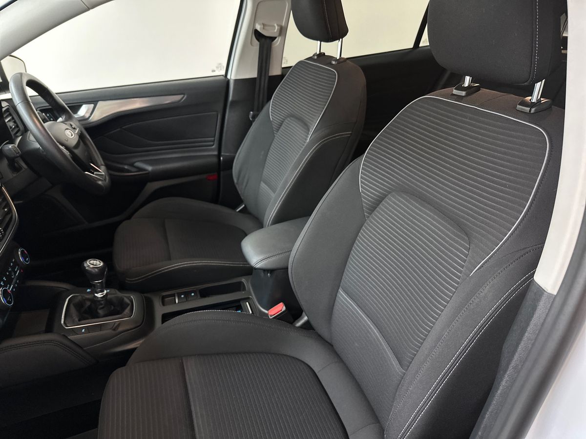 Used Ford Focus 2019 for sale - 76297399: Photo 13