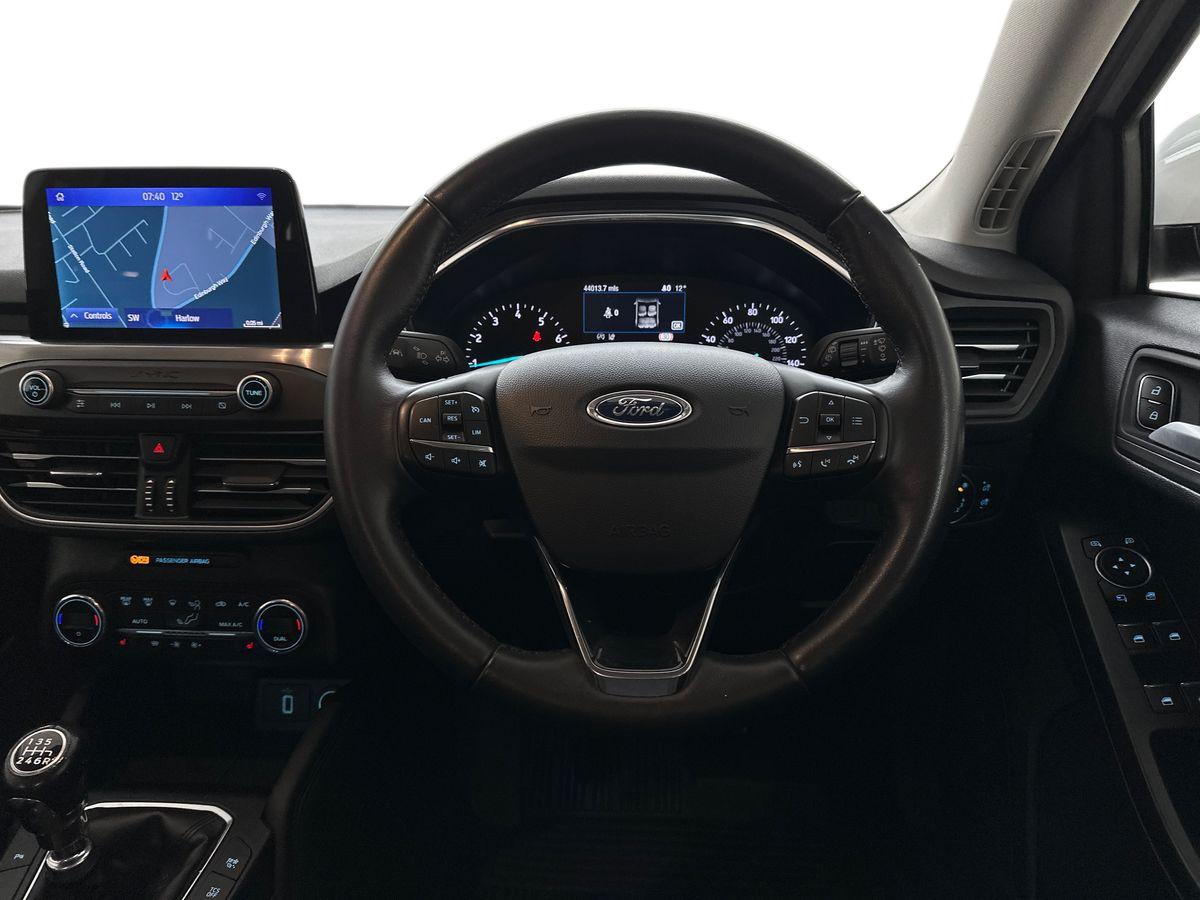 Used Ford Focus 2019 for sale - 76297399: Photo 17