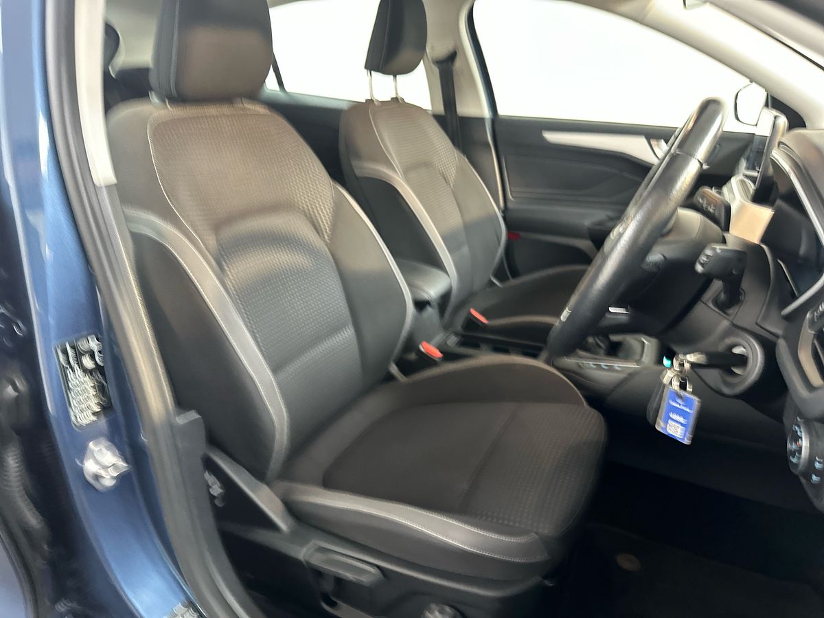 Used Ford Focus 2018 for sale - 76881900: Photo 12