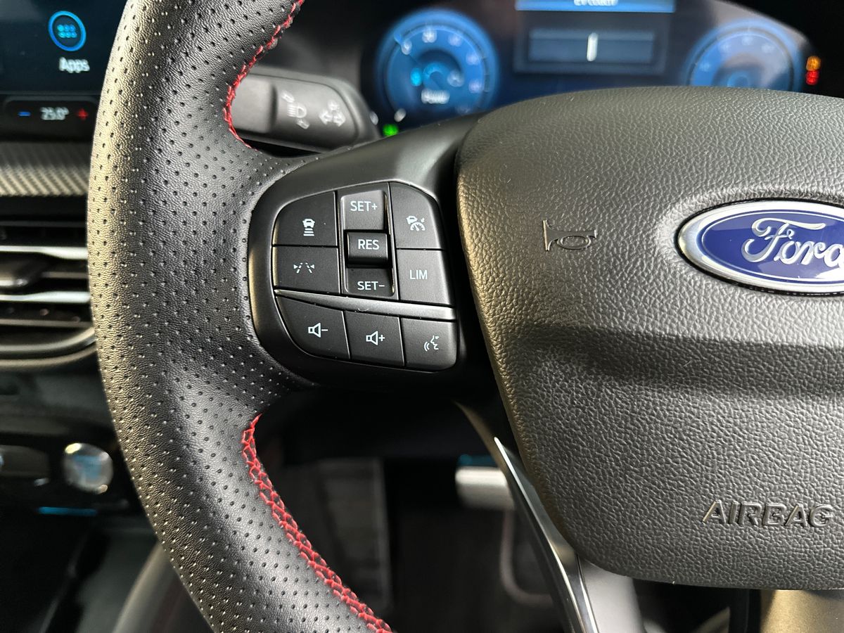 Used Ford Kuga 2025 for sale - 77995037: Photo 26