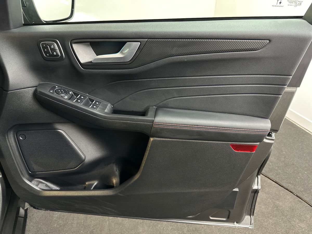 Used Ford Kuga 2025 for sale - 77995037: Photo 35