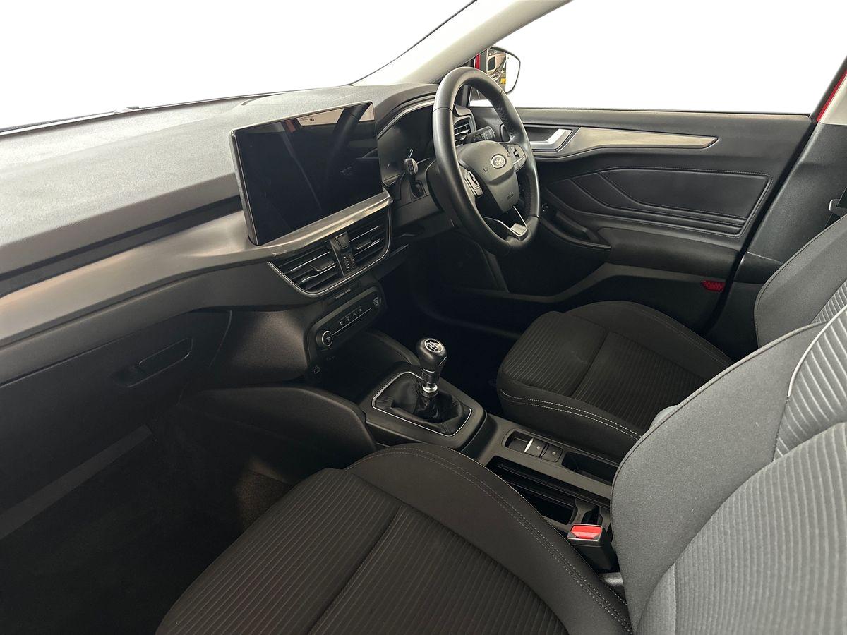 Used Ford Focus 2023 for sale - 77047634: Photo 11