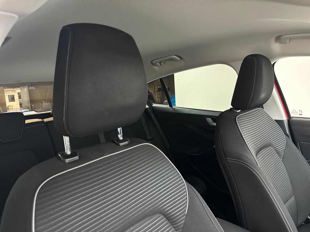 Used Ford Focus 2023 for sale - 77047634: Photo 12