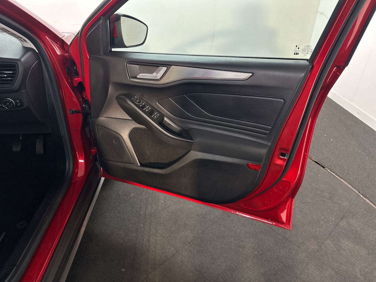 Used Ford Focus 2023 for sale - 77047634: Photo 35