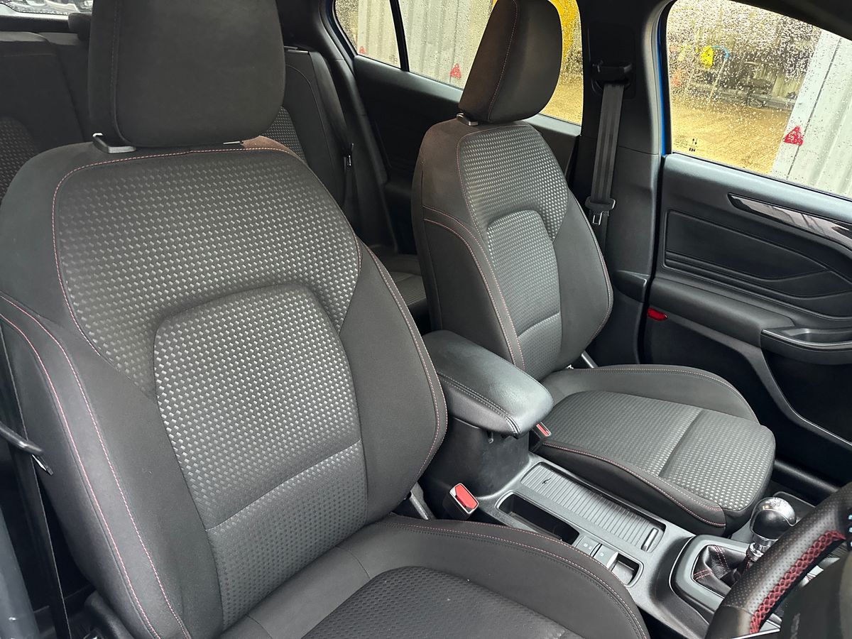 Used Ford Focus 2022 for sale - 76507739: Photo 12