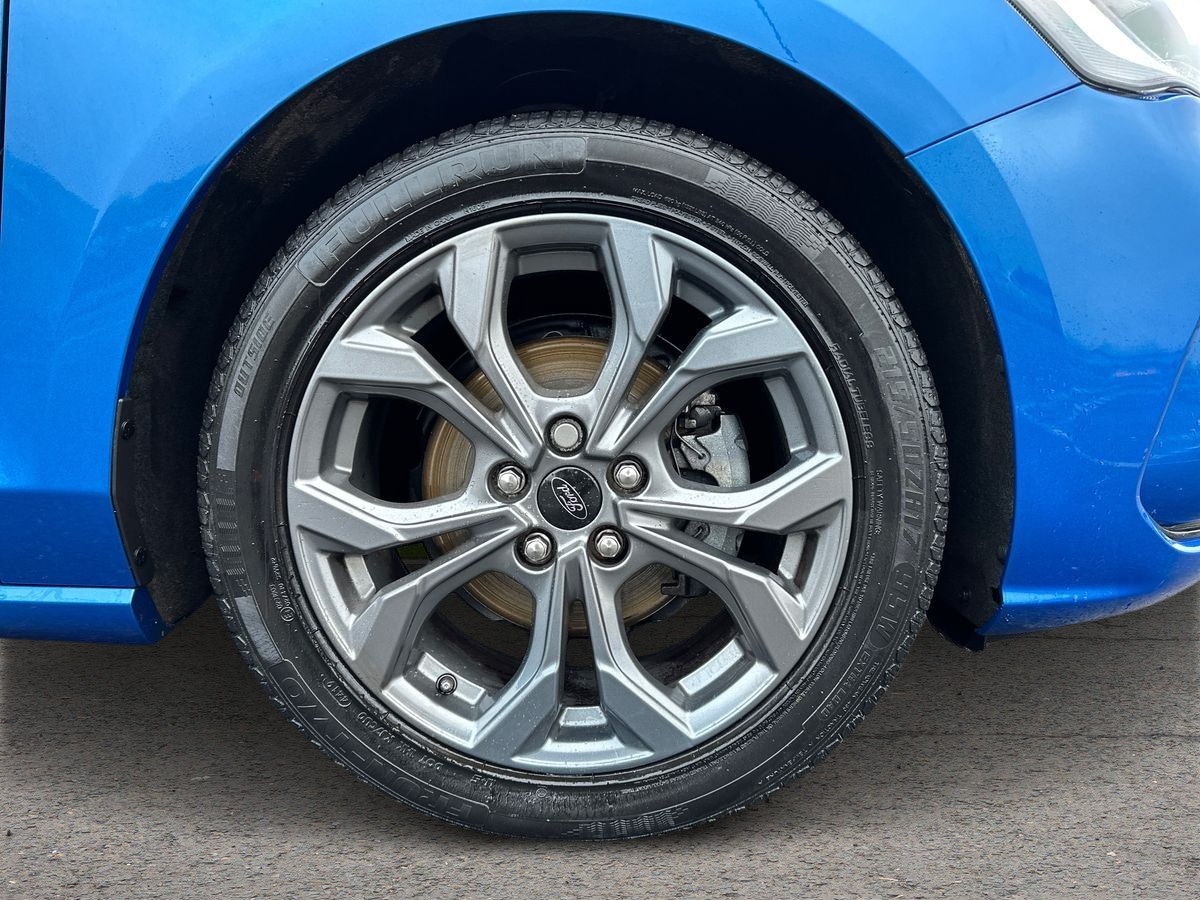 Used Ford Focus 2022 for sale - 76507739: Photo 9