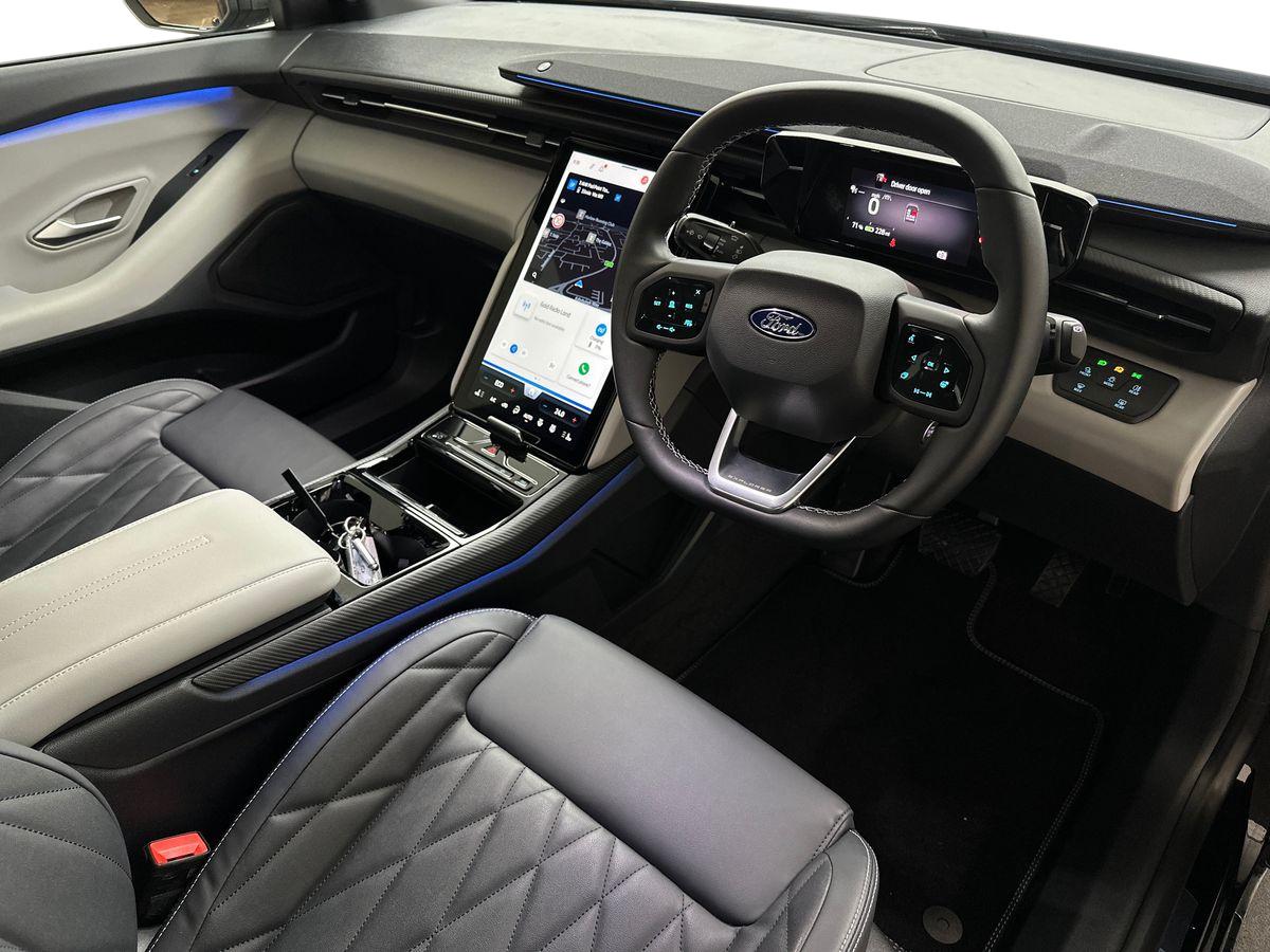 Used Ford Explorer 2025 for sale - 78158799: Photo 10