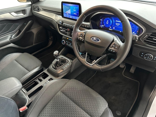 Used Ford Focus 2021 for sale - 76203799: Photo 10
