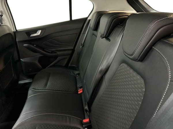 Used Ford Focus 2021 for sale - 76203799: Photo 14
