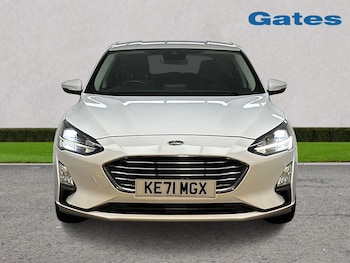 Used Ford Focus 2021 for sale - 76203799: Photo 2