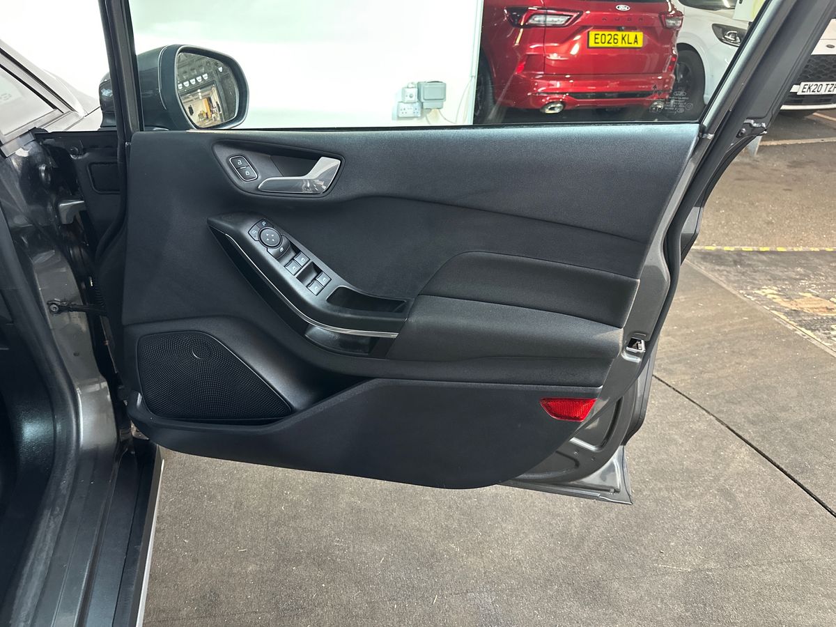 Used Ford Fiesta 2023 for sale - 78158615: Photo 35