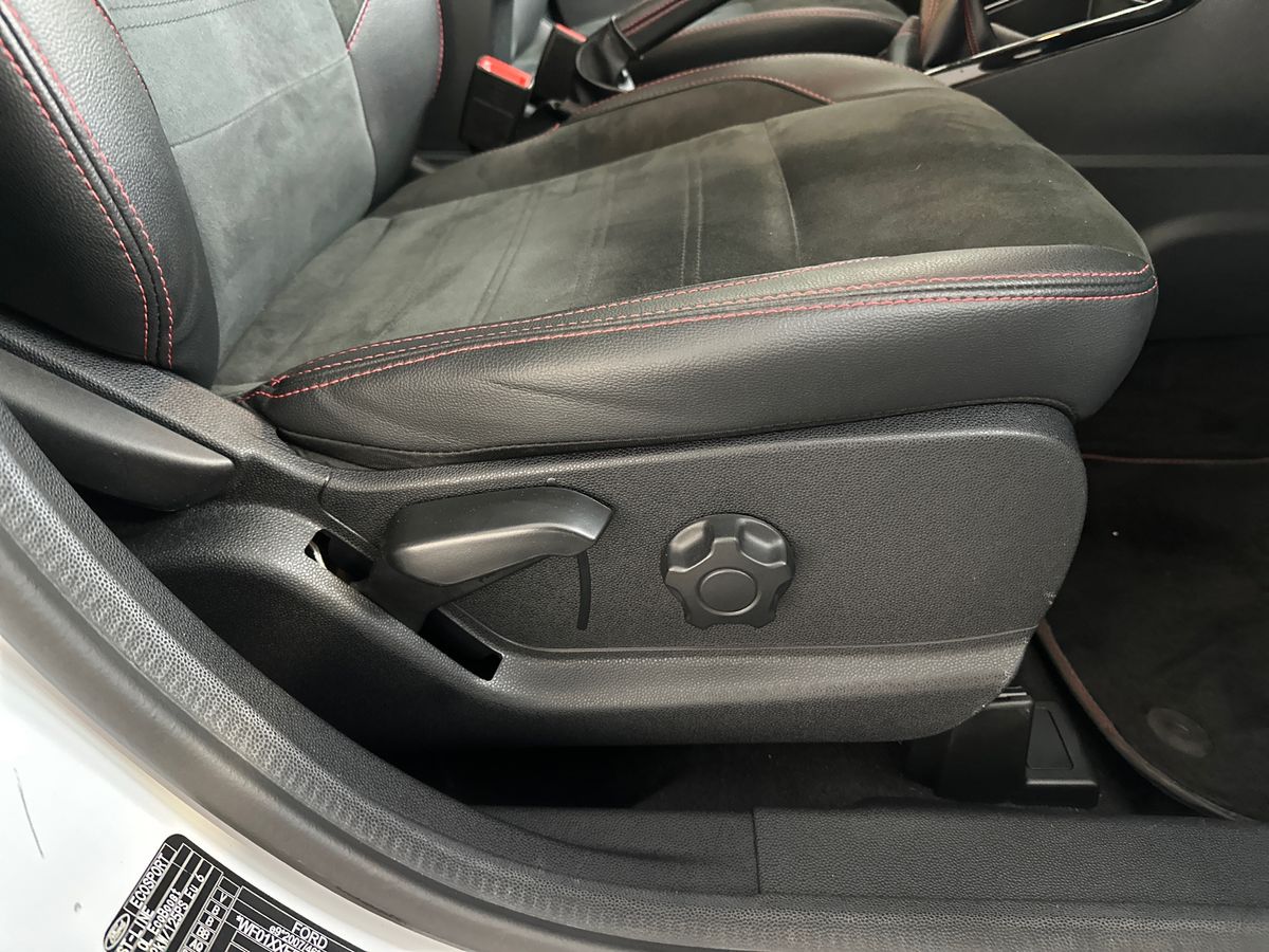 Used Ford Ecosport 2023 for sale - 77942090: Photo 30