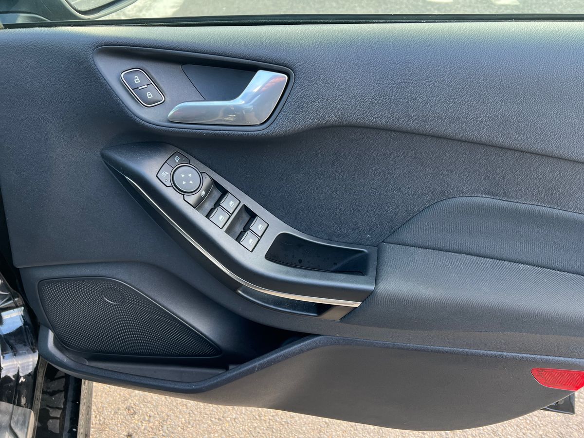 Used Ford Fiesta 2023 for sale - 76609671: Photo 35