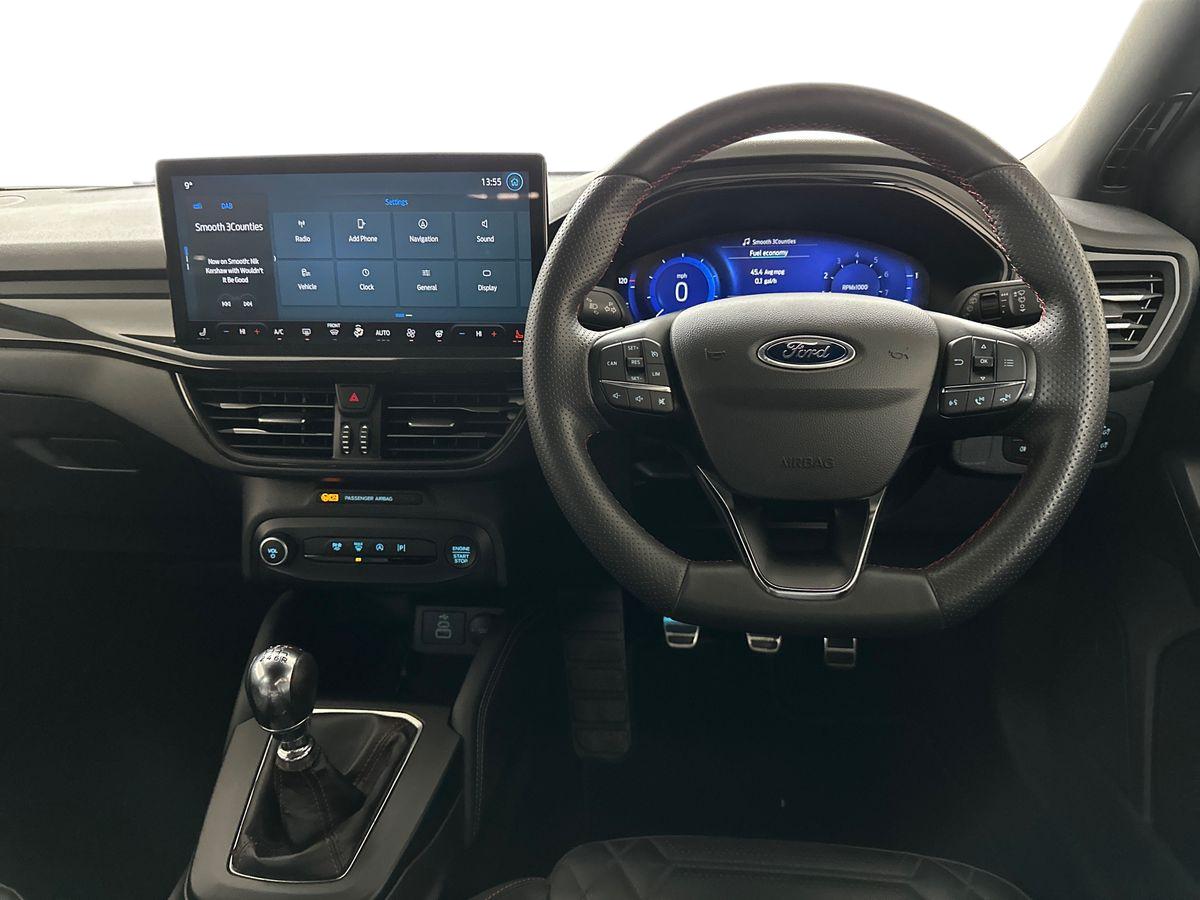 Used Ford Focus 2022 for sale - 77010197: Photo 16