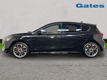 Used Ford Focus 2022 for sale - 77010197: Photo