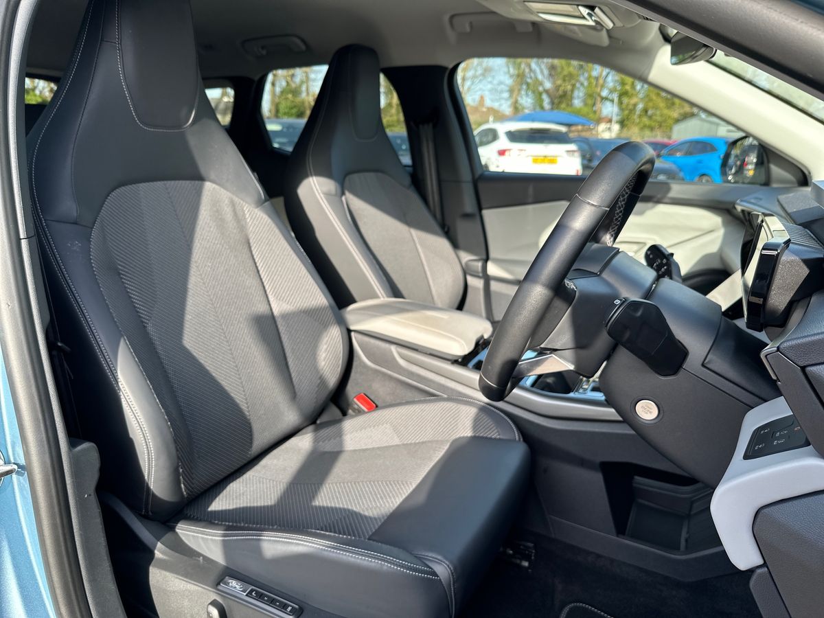 Used Ford Explorer 2024 for sale - 78172680: Photo 12