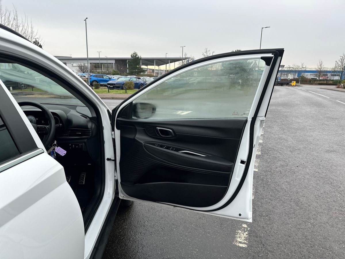 Used Hyundai BAYON 2024 for sale - 76971212: Photo 35