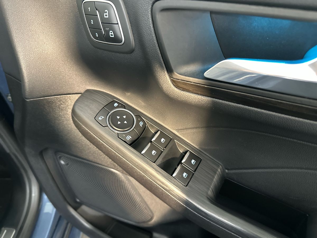 Used Ford Kuga 2022 for sale - 76400601: Photo 25