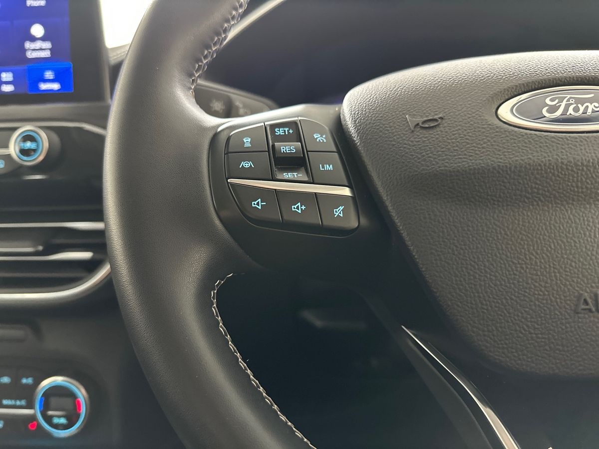 Used Ford Kuga 2022 for sale - 76400601: Photo 26