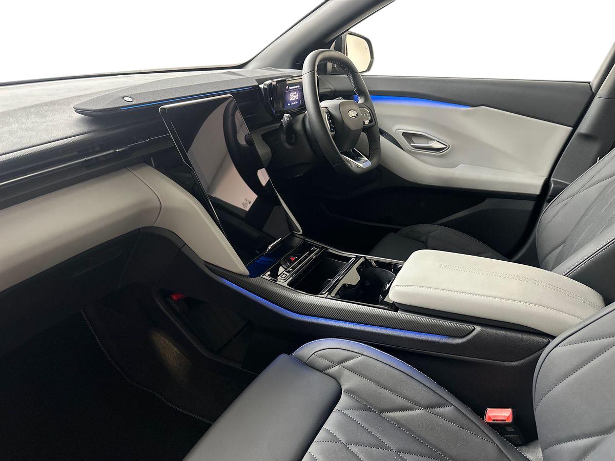 Used Ford Explorer 2025 for sale - 78158757: Photo 11