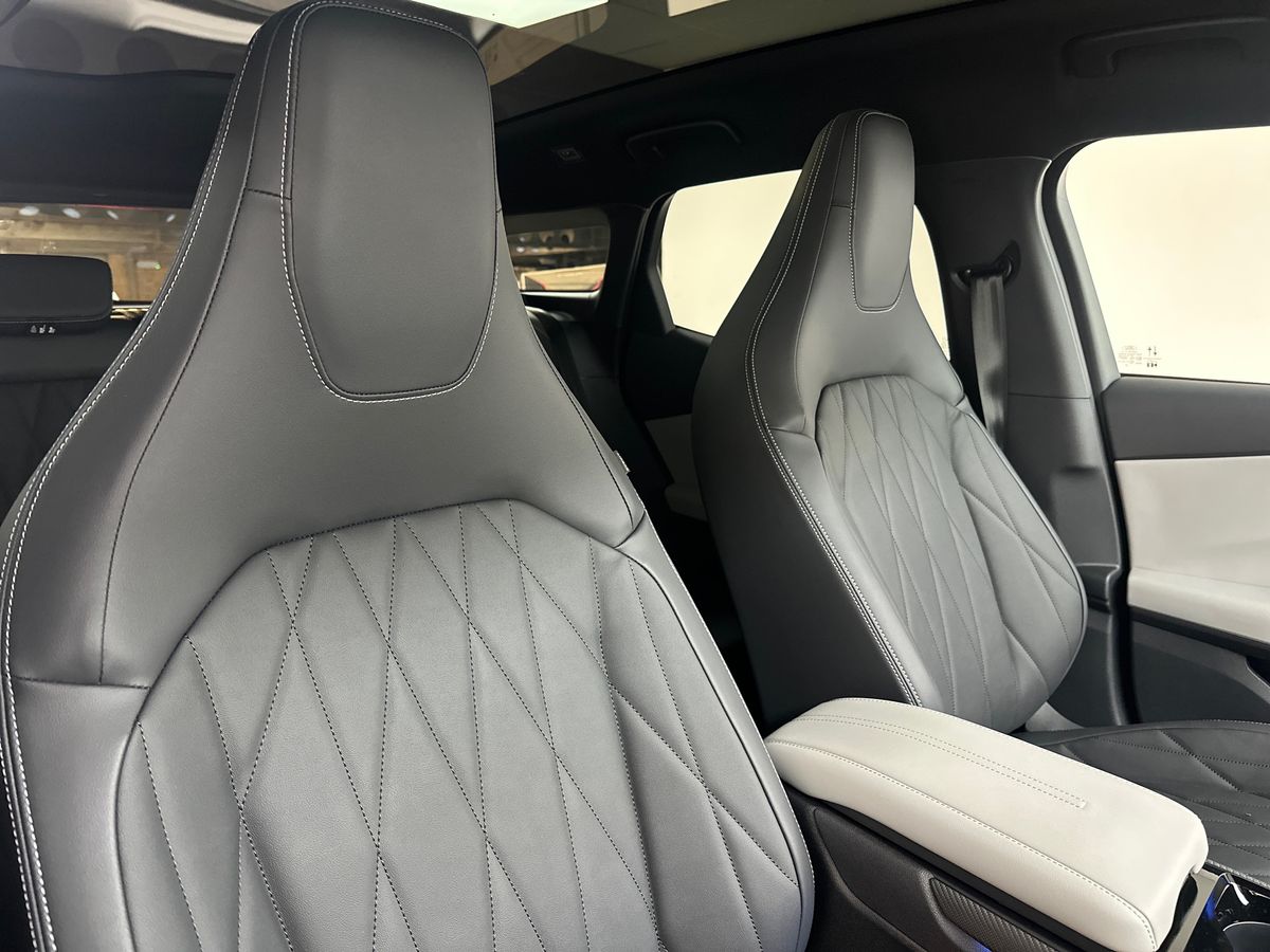 Used Ford Explorer 2025 for sale - 78158757: Photo 12