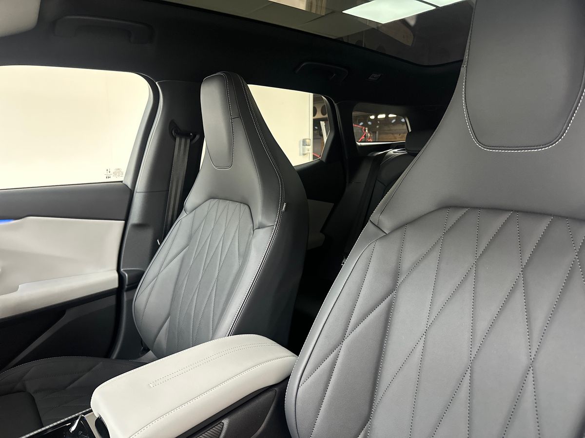 Used Ford Explorer 2025 for sale - 78158757: Photo 13